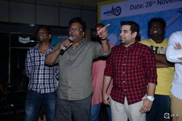 Shankarabharanam Movie Flash Mob at Inorbit Mall